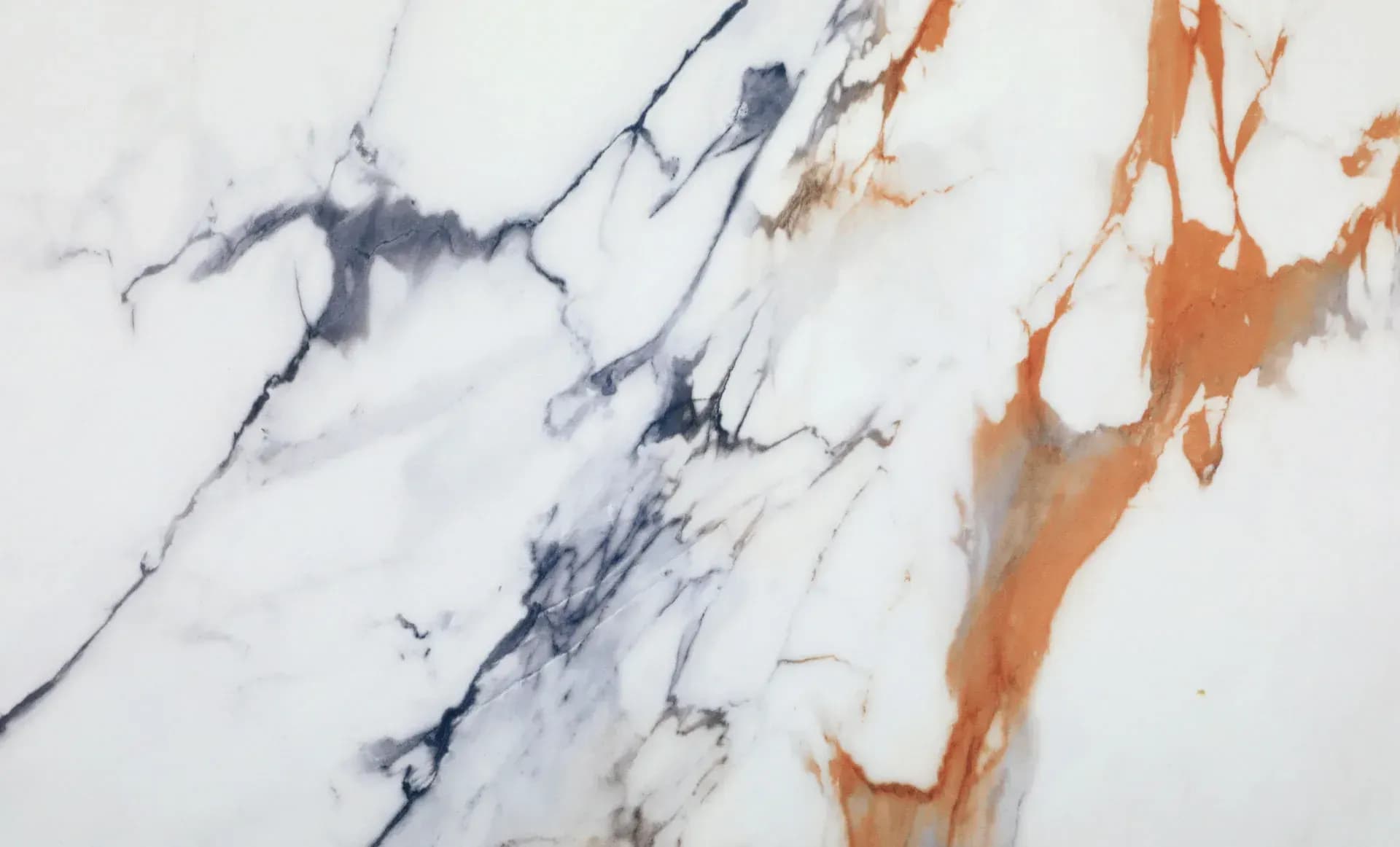 Horizon Sapphire Gold