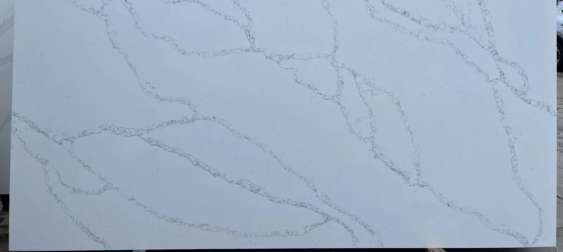 iStone Calacatta Noble