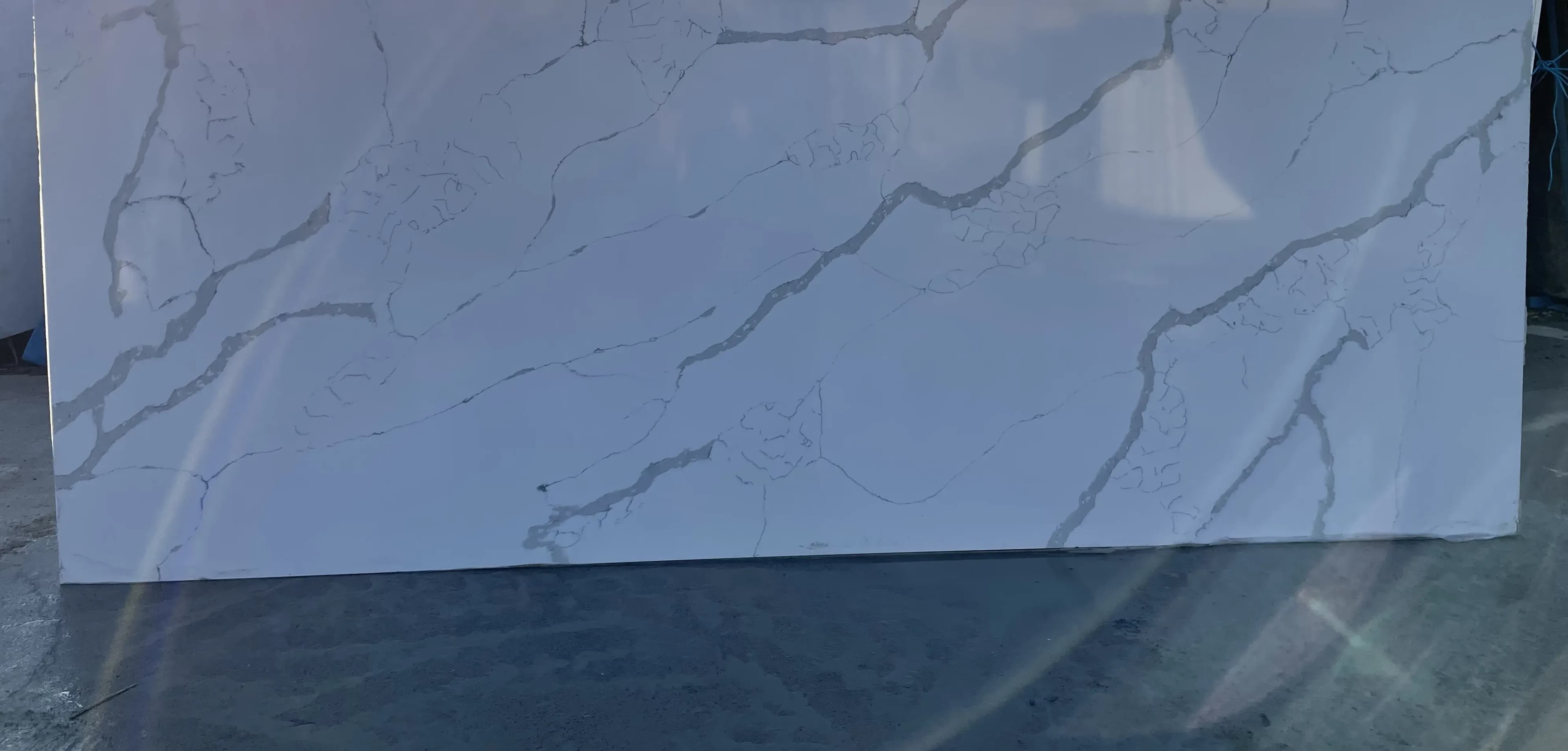 iStone Calacatta Orio