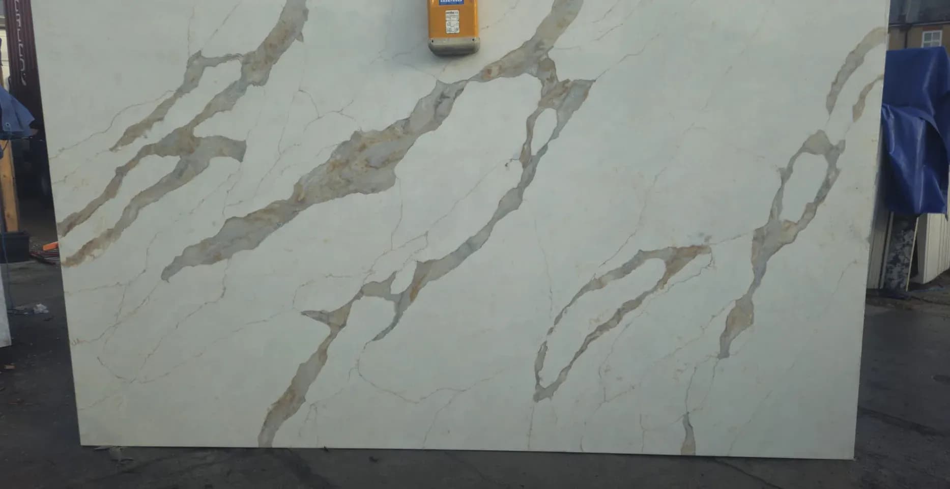 iStone Calacatta Oro