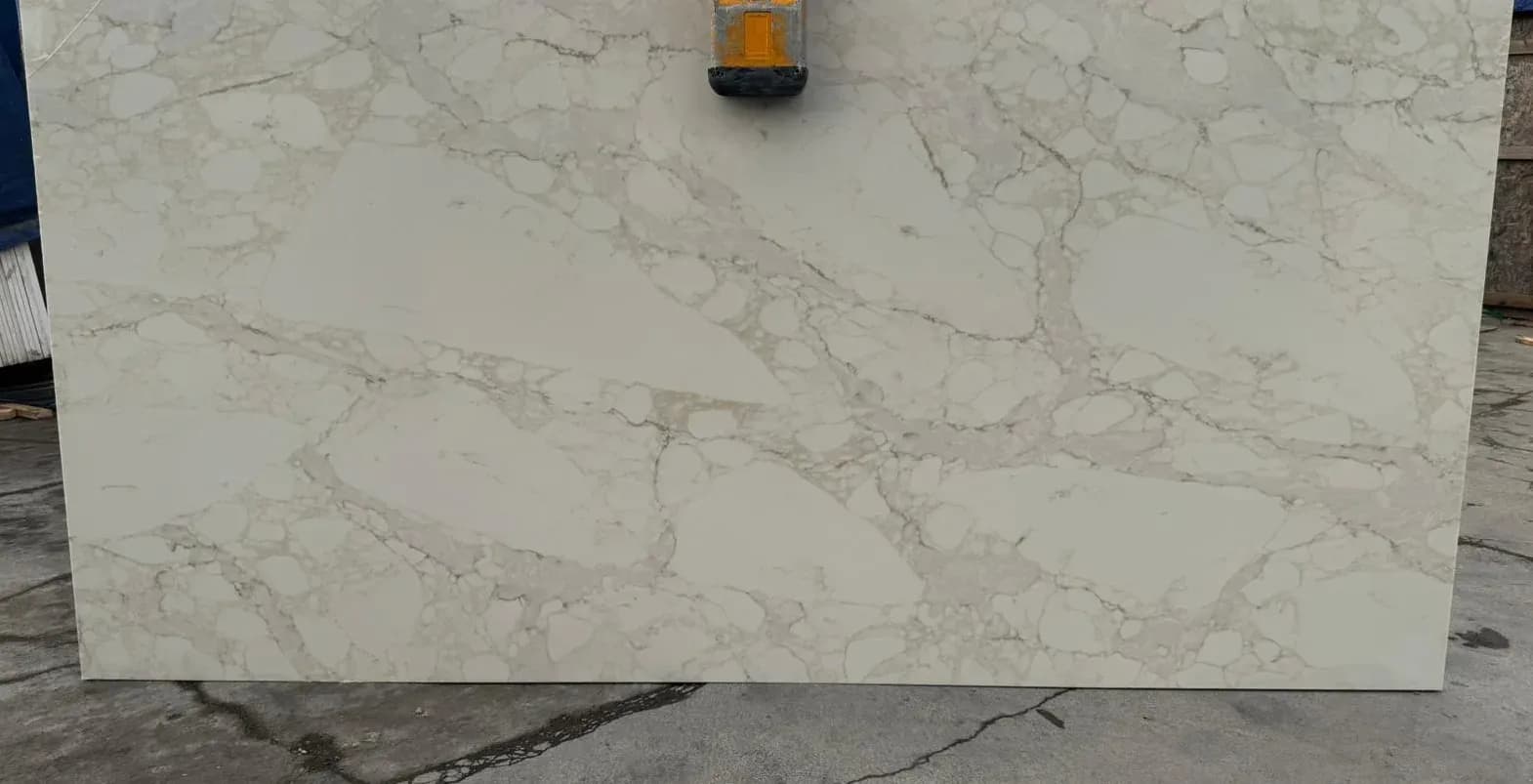 iStone Calacatta Spider