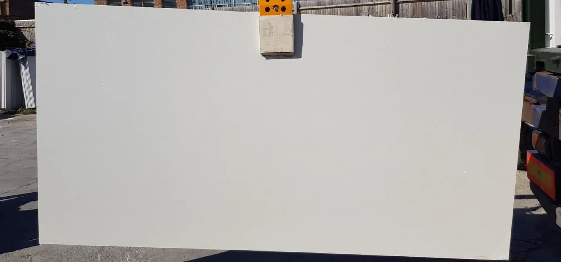 iStone Tiny White